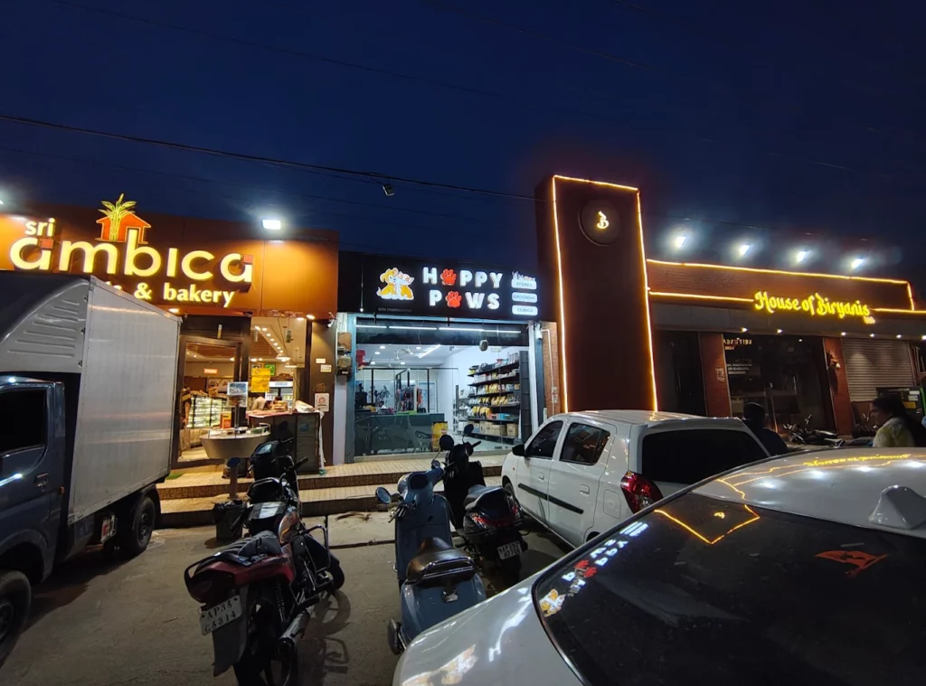 Happy Paws Pet Clinic Store and Pet Grooming Centre Veterinary Clinic in Sai Nath Colony, Vizianagaram — Facility Photo 4