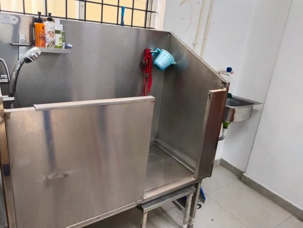 Sriram Pet Shop and Grooming Spa Veterinary Clinic in Kaval Bairasandra, Bengaluru — Facility Photo 4