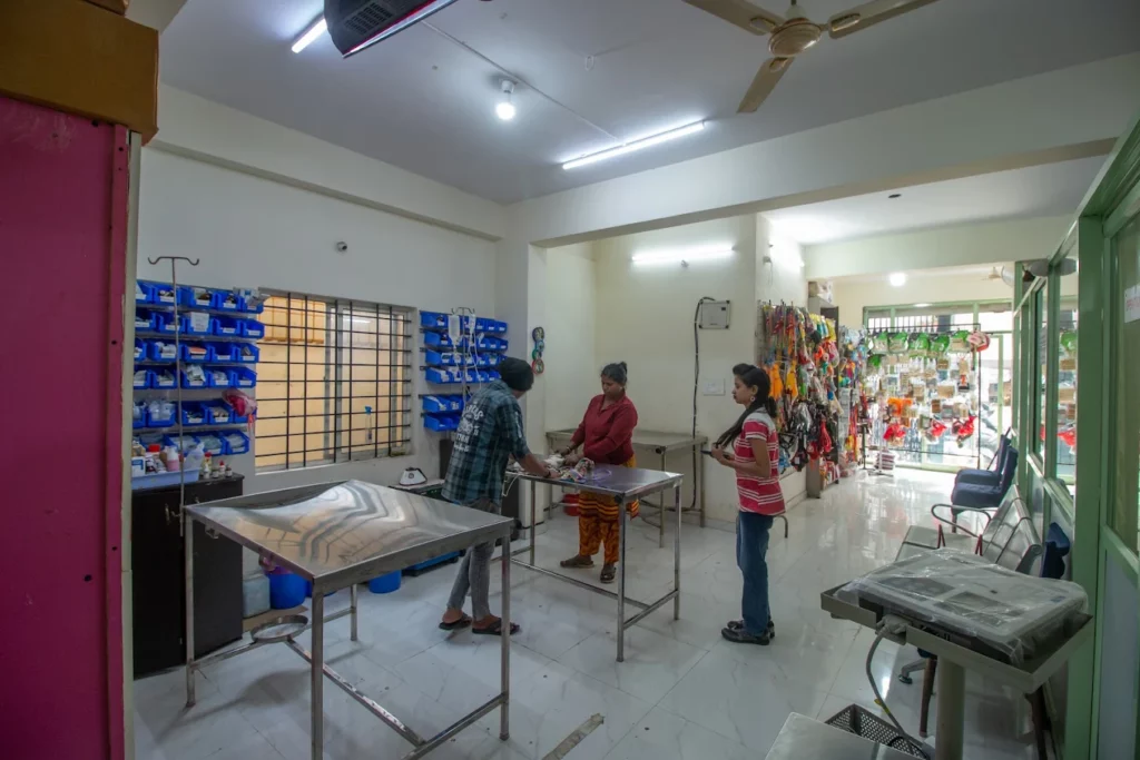 The Blue capital Pet Hospital Veterinary Clinic in Vijayanagar, Bengaluru — Facility Photo 6