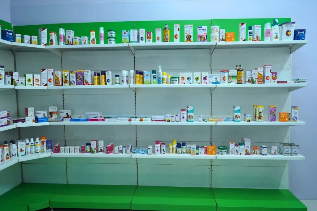 Divine Paws Veterinary Clinic Veterinary Clinic in Bolarum, Hyderabad — Facility Photo 3