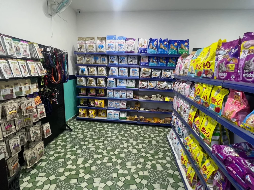 Paw Mates Pet Care Veterinary Clinic in Horamavu, Bengaluru — Facility Photo 2