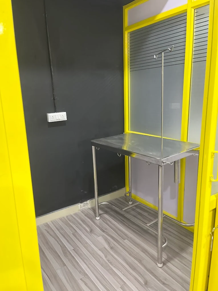 Pets First Hospital Kalyan Nagar – 24/7 Veterinary Clinic in Kalyan Nagar, Bengaluru — Facility Photo 2
